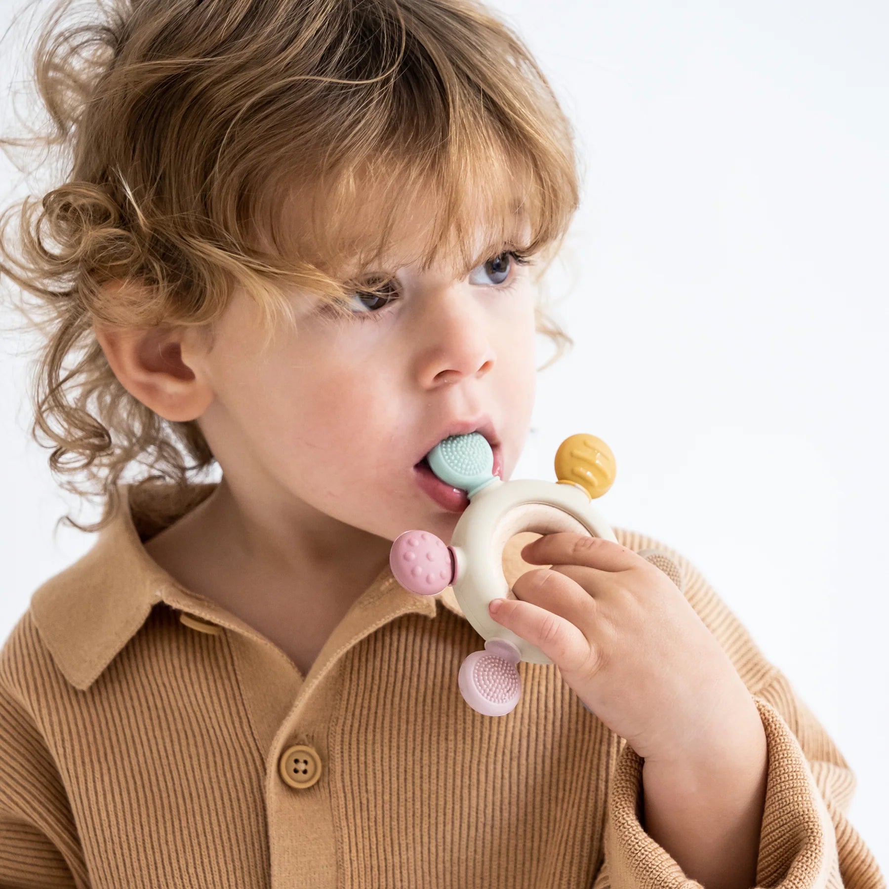 Massaggiagengive Sensoriale in legno e silicone Saro Baby