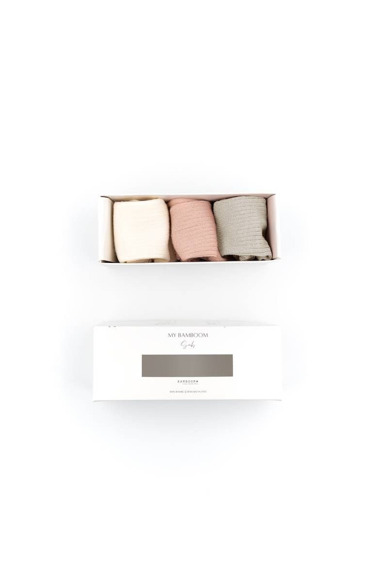 Gift Box Calze Bimba Con Pizzo 3 Pezzi Bamboom
